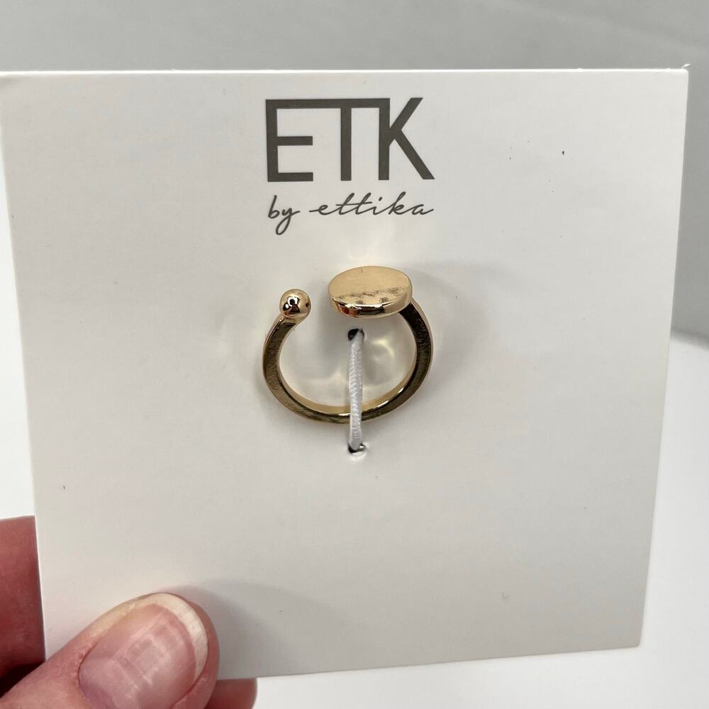 Ettika Fashion Jewelry Gold Round Flat Top Open Ring GTR240 NWT Size 7 - Picture 2 of 4